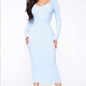 Beautiful baby blue long sleeve maxi dress
